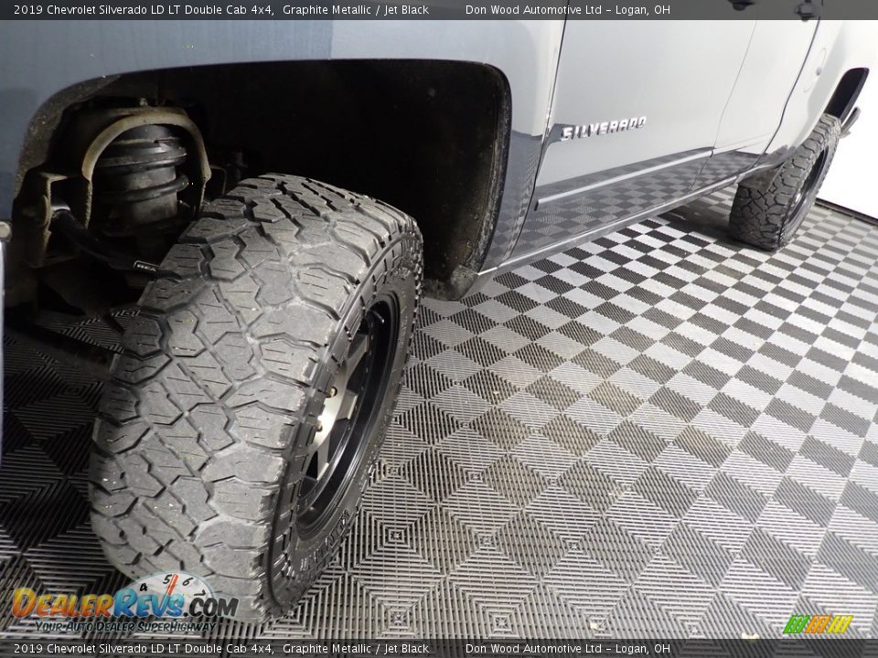 2019 Chevrolet Silverado LD LT Double Cab 4x4 Graphite Metallic / Jet Black Photo #9