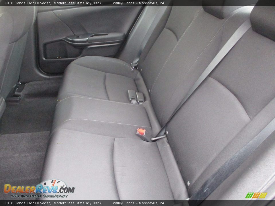 2018 Honda Civic LX Sedan Modern Steel Metallic / Black Photo #12