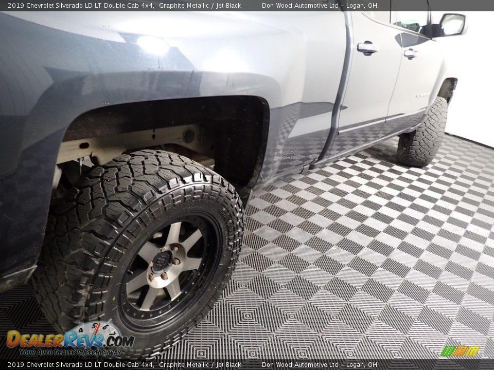2019 Chevrolet Silverado LD LT Double Cab 4x4 Graphite Metallic / Jet Black Photo #16