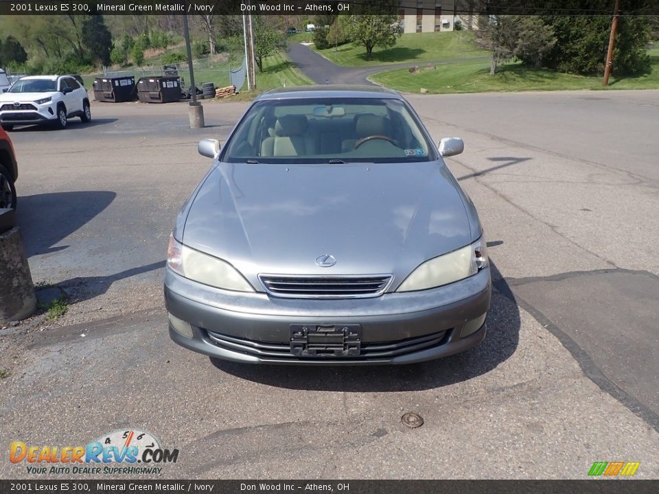 2001 Lexus ES 300 Mineral Green Metallic / Ivory Photo #4