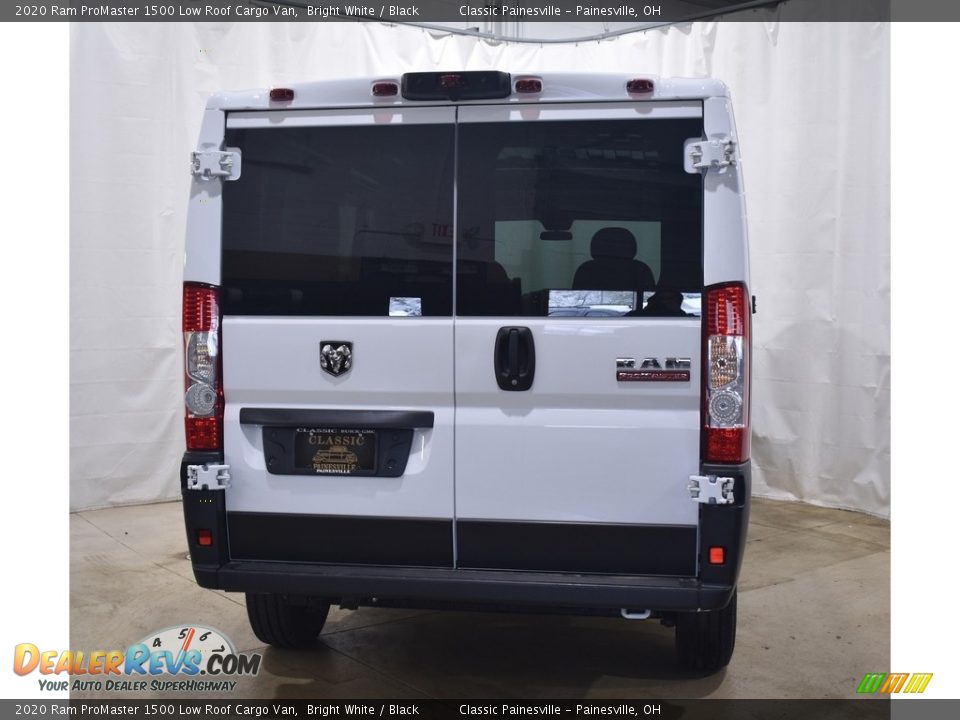 2020 Ram ProMaster 1500 Low Roof Cargo Van Bright White / Black Photo #3