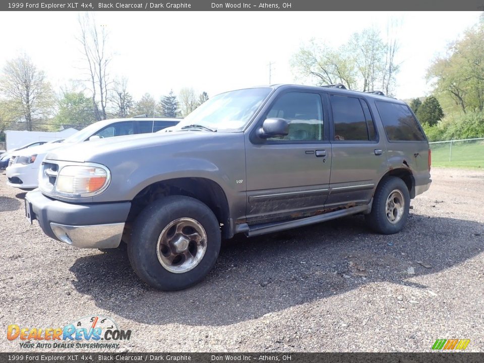1999 Ford Explorer XLT 4x4 Black Clearcoat / Dark Graphite Photo #7