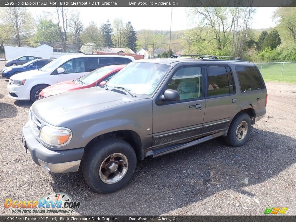 1999 Ford Explorer XLT 4x4 Black Clearcoat / Dark Graphite Photo #8