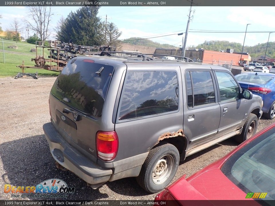 1999 Ford Explorer XLT 4x4 Black Clearcoat / Dark Graphite Photo #12