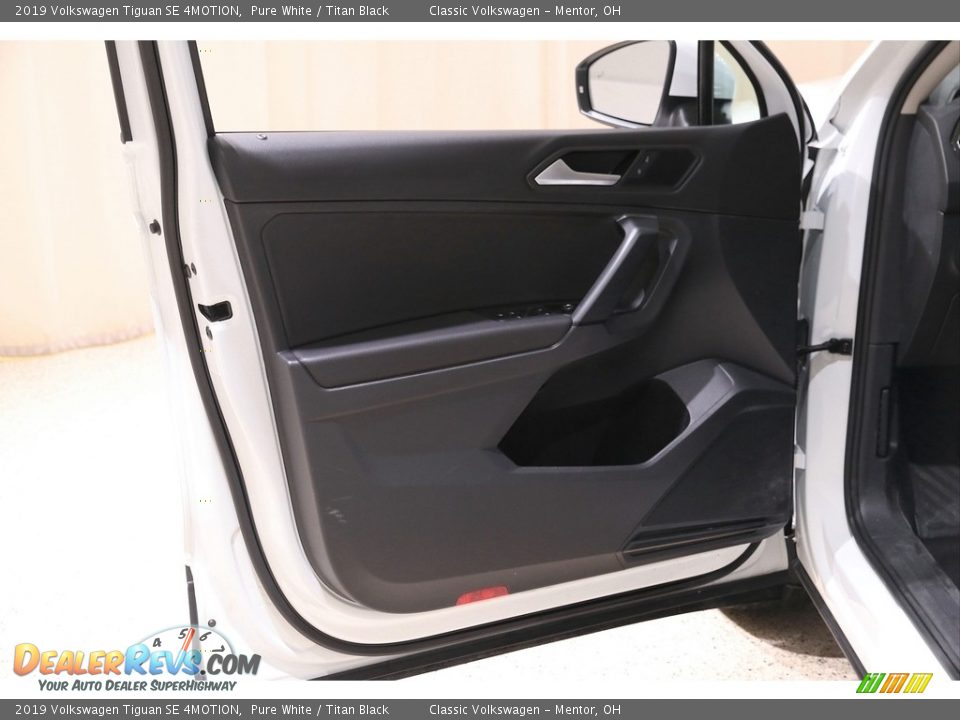 2019 Volkswagen Tiguan SE 4MOTION Pure White / Titan Black Photo #4
