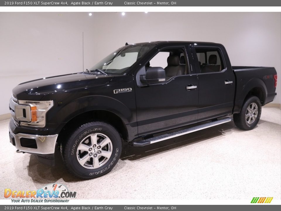 2019 Ford F150 XLT SuperCrew 4x4 Agate Black / Earth Gray Photo #3