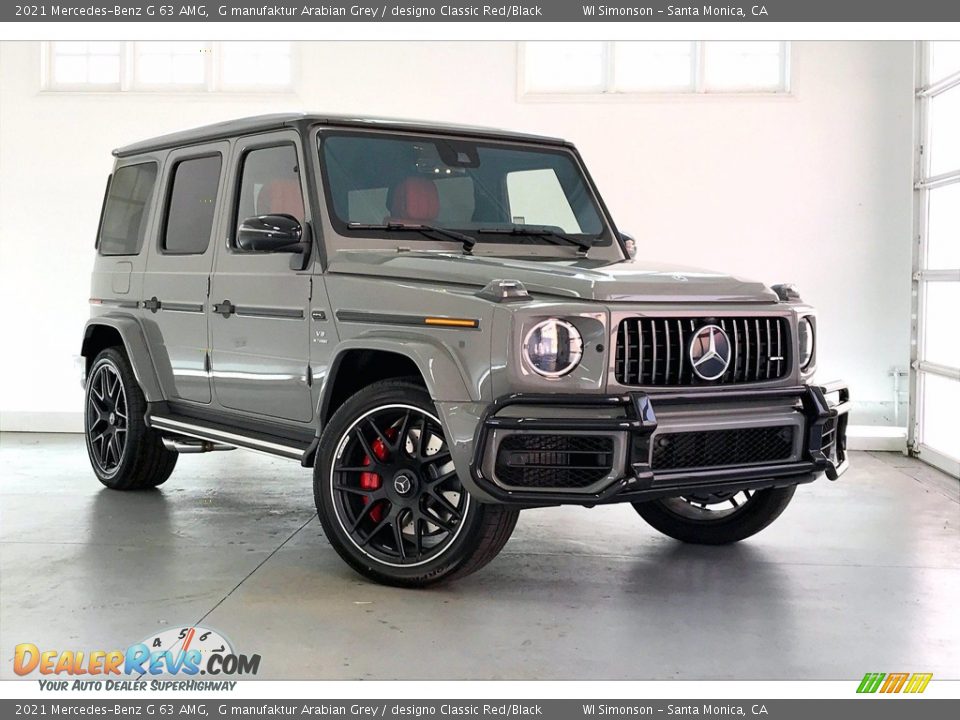 Front 3/4 View of 2021 Mercedes-Benz G 63 AMG Photo #12