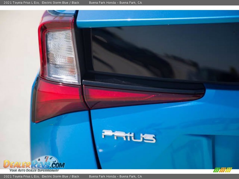 2021 Toyota Prius L Eco Logo Photo #12