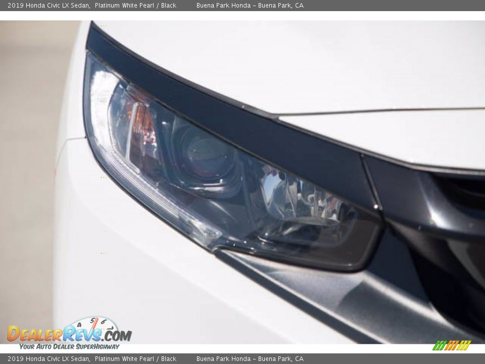 2019 Honda Civic LX Sedan Platinum White Pearl / Black Photo #8