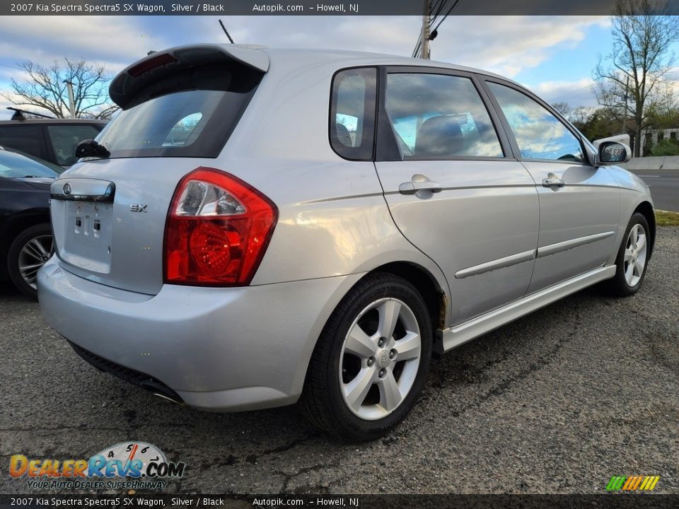 2007 Kia Spectra Spectra5 SX Wagon Silver / Black Photo #4