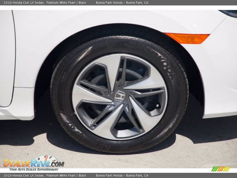 2019 Honda Civic LX Sedan Platinum White Pearl / Black Photo #36