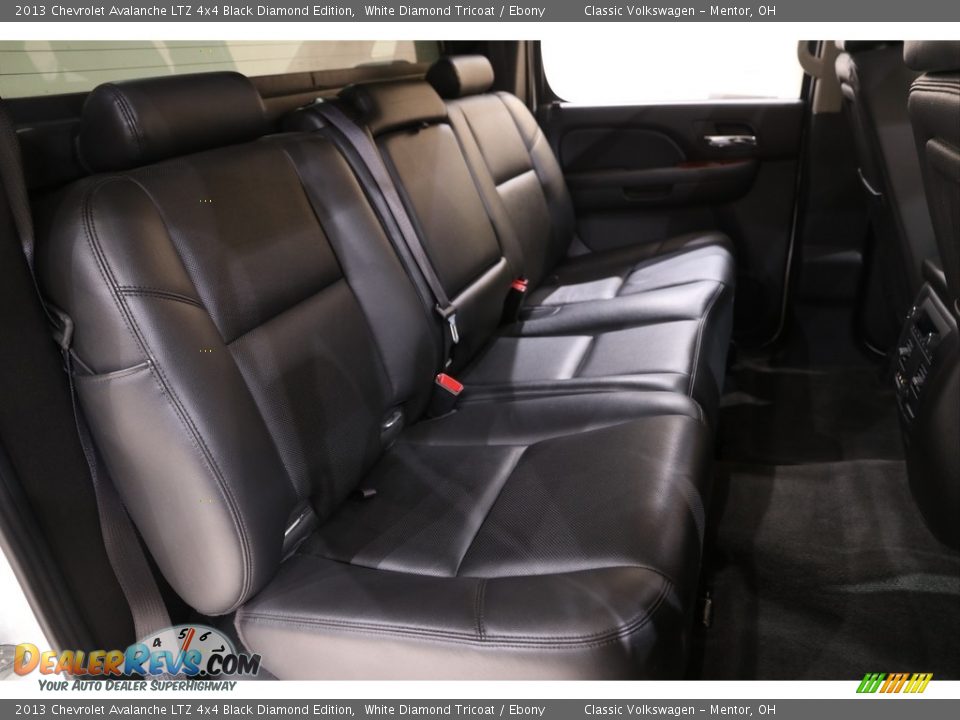 2013 Chevrolet Avalanche LTZ 4x4 Black Diamond Edition White Diamond Tricoat / Ebony Photo #15