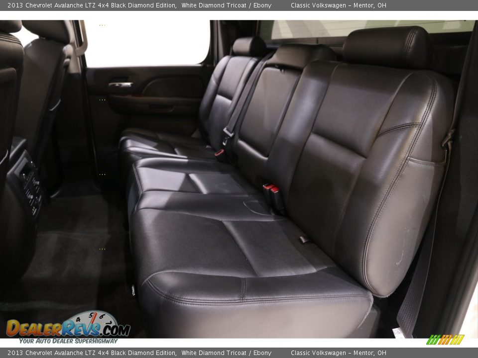 2013 Chevrolet Avalanche LTZ 4x4 Black Diamond Edition White Diamond Tricoat / Ebony Photo #16