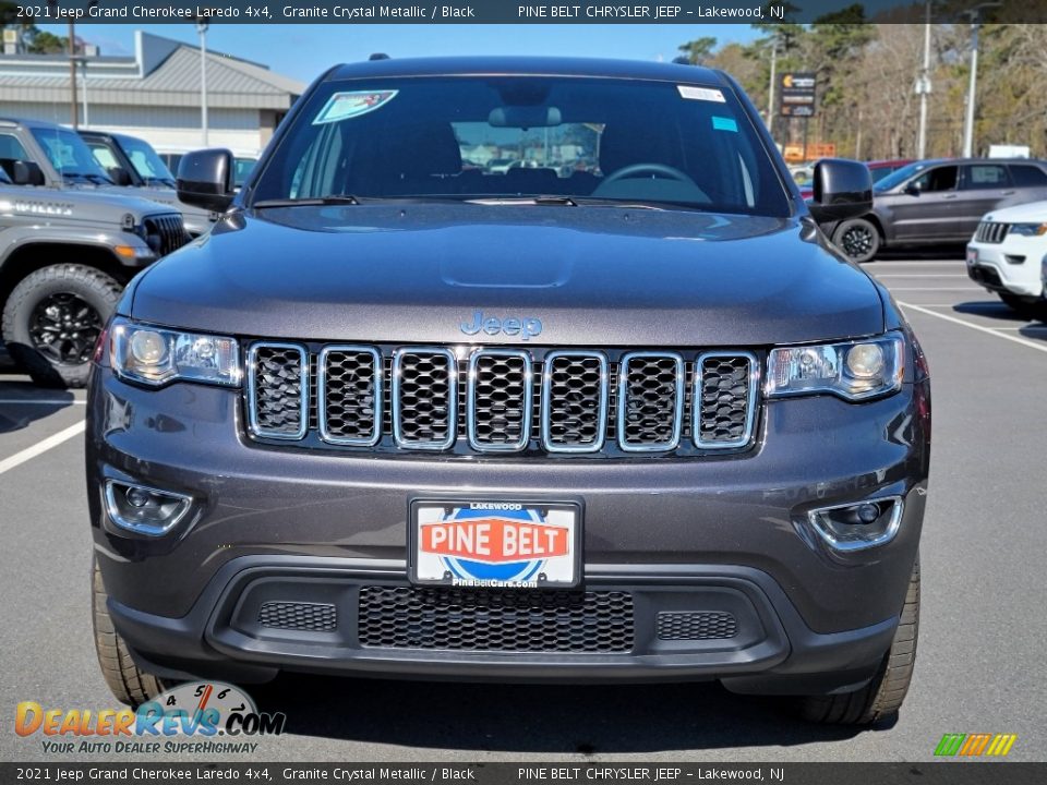 2021 Jeep Grand Cherokee Laredo 4x4 Granite Crystal Metallic / Black Photo #2