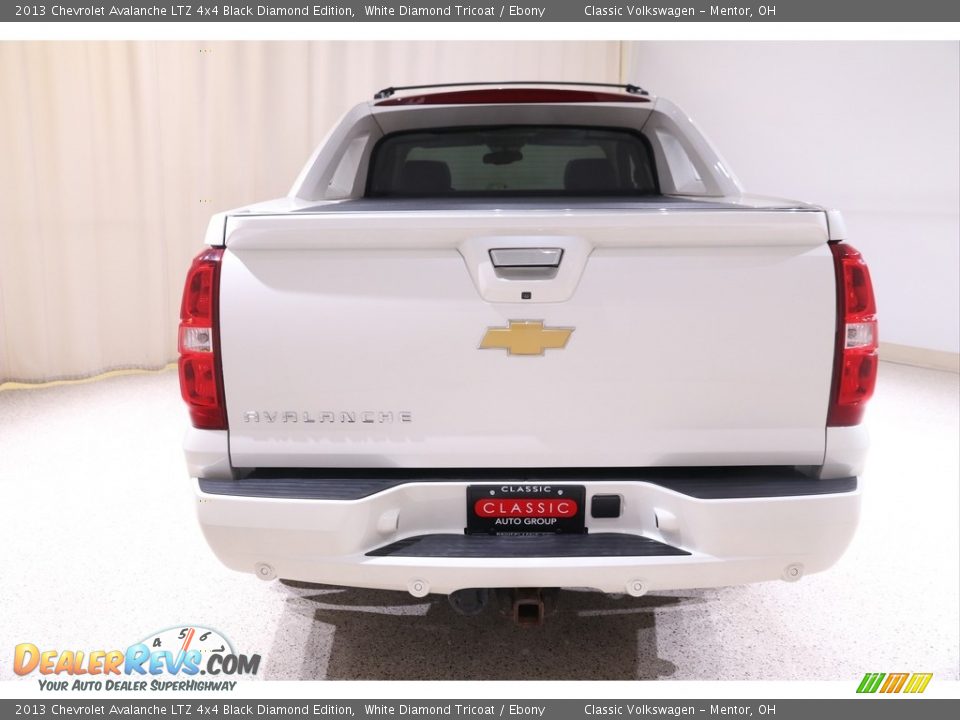 2013 Chevrolet Avalanche LTZ 4x4 Black Diamond Edition White Diamond Tricoat / Ebony Photo #19