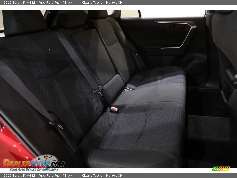 2019 Toyota RAV4 LE Ruby Flare Pearl / Black Photo #13