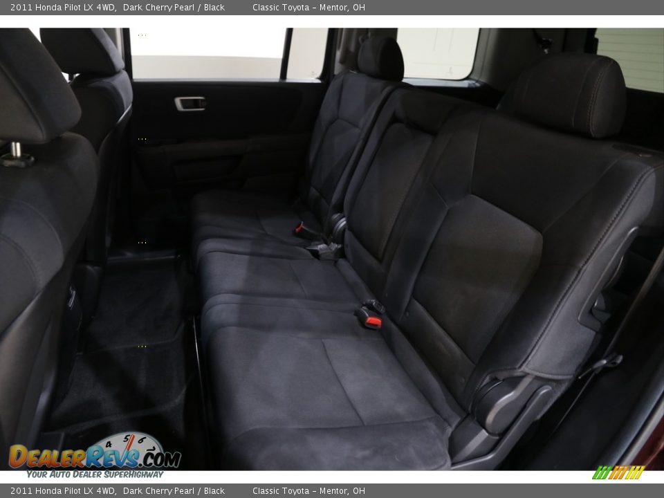 2011 Honda Pilot LX 4WD Dark Cherry Pearl / Black Photo #14