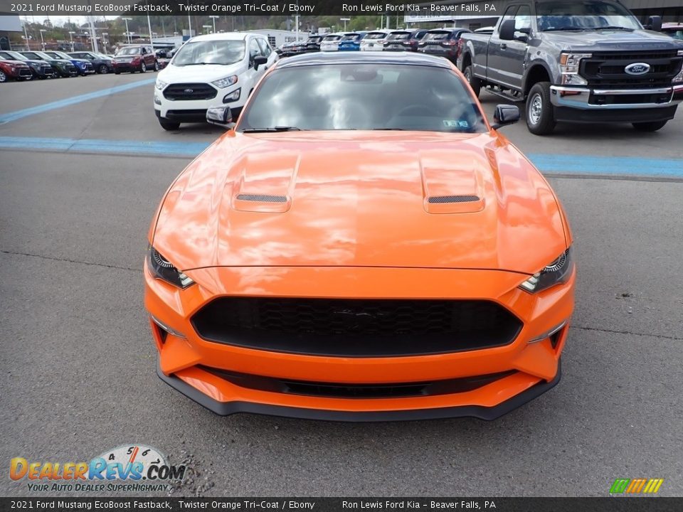 2021 Ford Mustang EcoBoost Fastback Twister Orange Tri-Coat / Ebony Photo #4