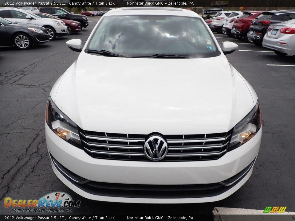 2012 Volkswagen Passat 2.5L SEL Candy White / Titan Black Photo #3