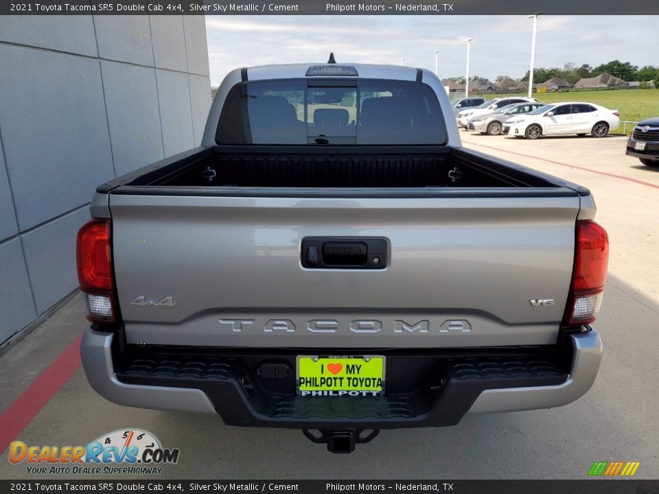 2021 Toyota Tacoma SR5 Double Cab 4x4 Silver Sky Metallic / Cement Photo #8