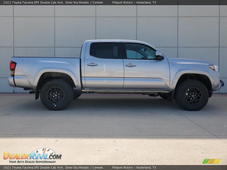 2021 Toyota Tacoma SR5 Double Cab 4x4 Silver Sky Metallic / Cement Photo #12