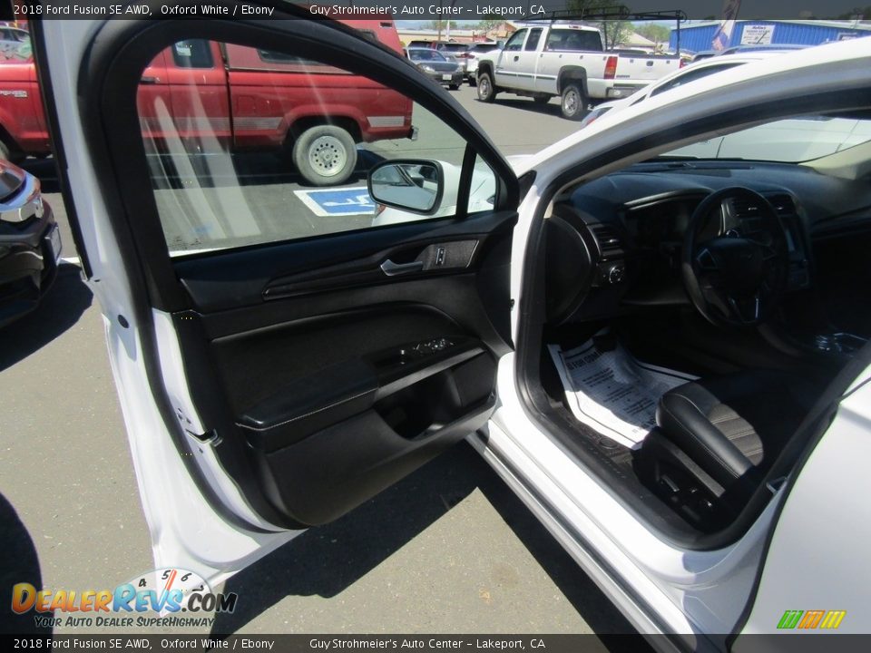 2018 Ford Fusion SE AWD Oxford White / Ebony Photo #7