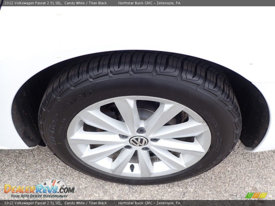 2012 Volkswagen Passat 2.5L SEL Candy White / Titan Black Photo #14