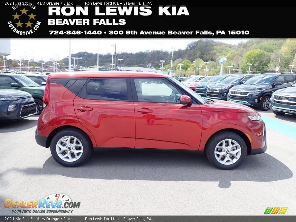 2021 Kia Soul S Mars Orange / Black Photo #1