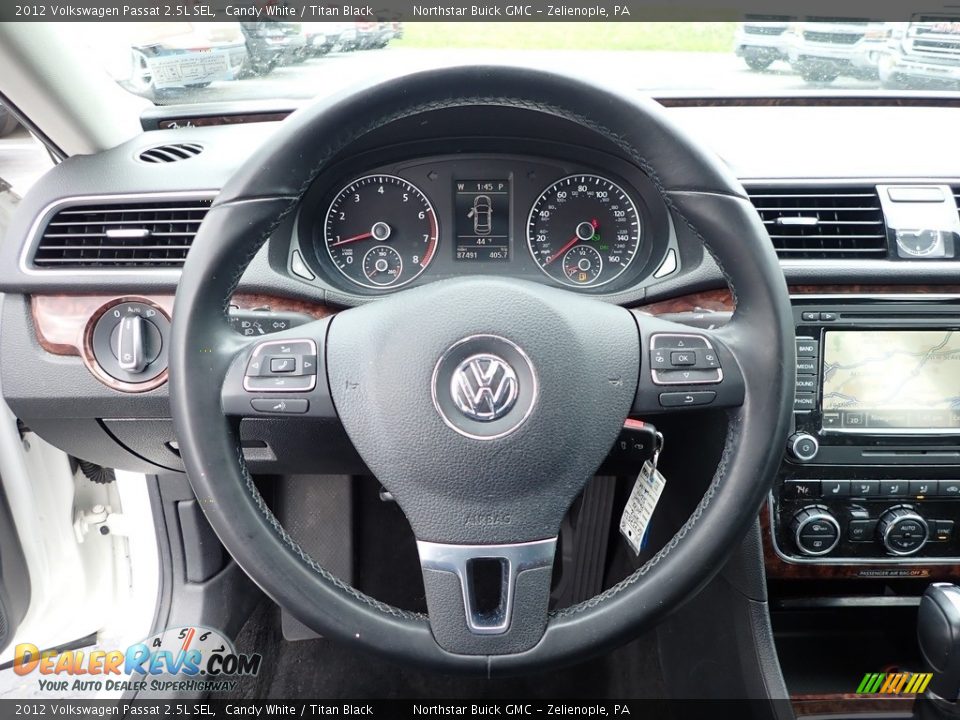 2012 Volkswagen Passat 2.5L SEL Candy White / Titan Black Photo #21