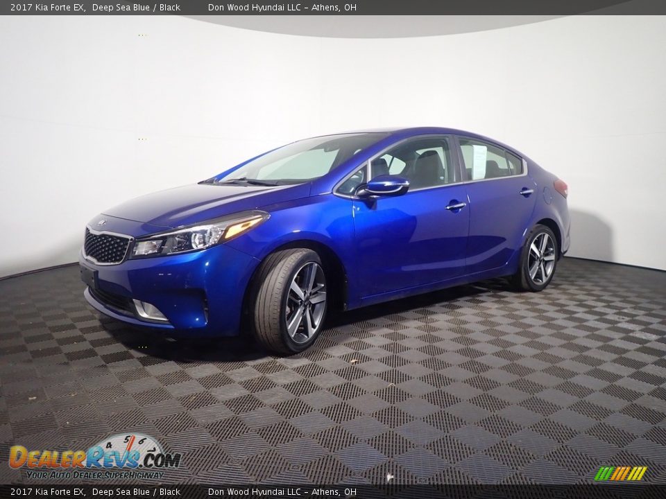 2017 Kia Forte EX Deep Sea Blue / Black Photo #9