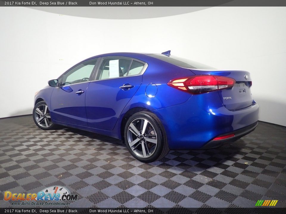 2017 Kia Forte EX Deep Sea Blue / Black Photo #12