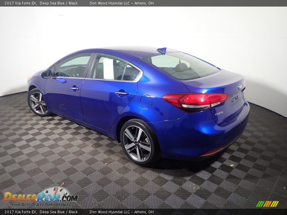 2017 Kia Forte EX Deep Sea Blue / Black Photo #13