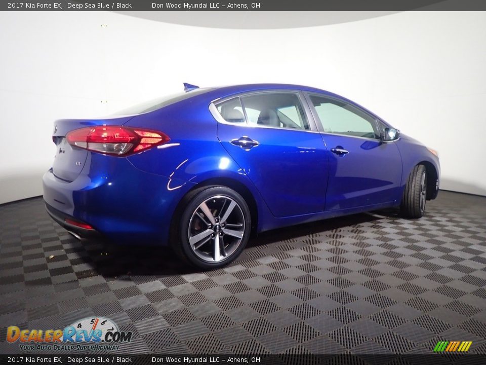 2017 Kia Forte EX Deep Sea Blue / Black Photo #17