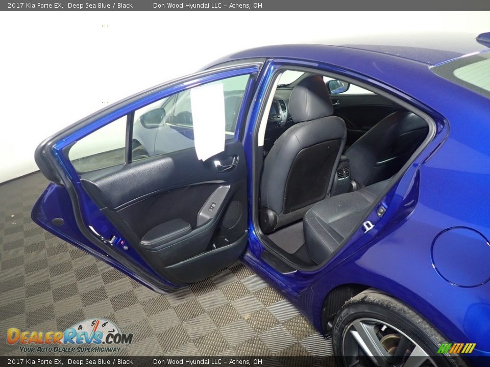 2017 Kia Forte EX Deep Sea Blue / Black Photo #35