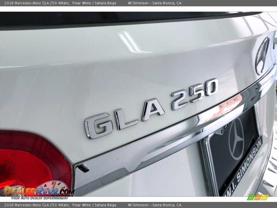 2018 Mercedes-Benz GLA 250 4Matic Polar White / Sahara Beige Photo #31