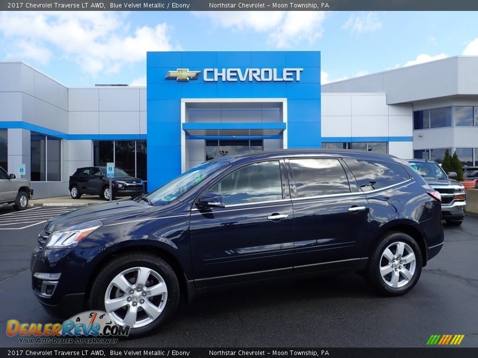 2017 Chevrolet Traverse LT AWD Blue Velvet Metallic / Ebony Photo #1