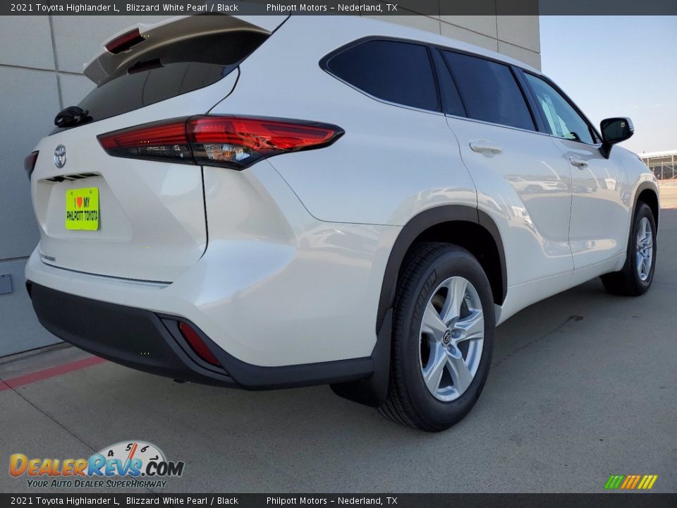 2021 Toyota Highlander L Blizzard White Pearl / Black Photo #3