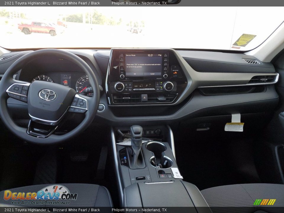2021 Toyota Highlander L Blizzard White Pearl / Black Photo #5