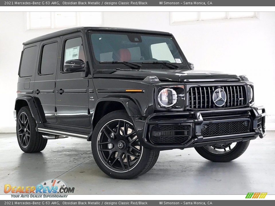 Front 3/4 View of 2021 Mercedes-Benz G 63 AMG Photo #12