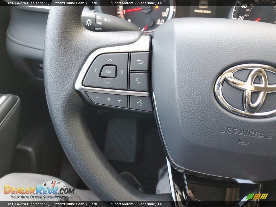 2021 Toyota Highlander L Blizzard White Pearl / Black Photo #16
