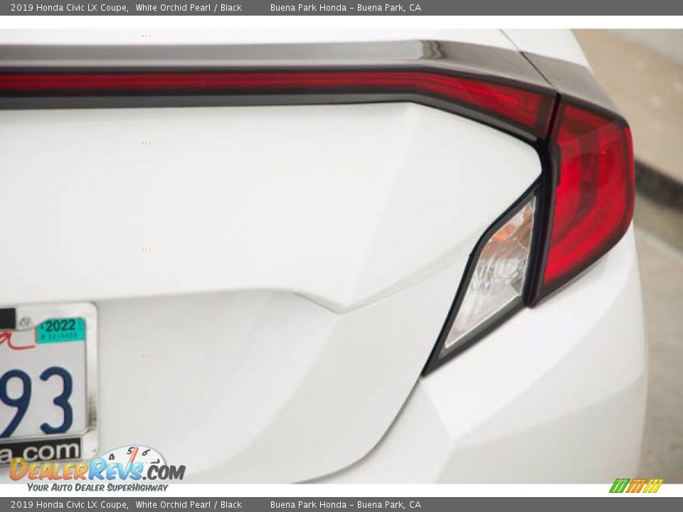 2019 Honda Civic LX Coupe White Orchid Pearl / Black Photo #11