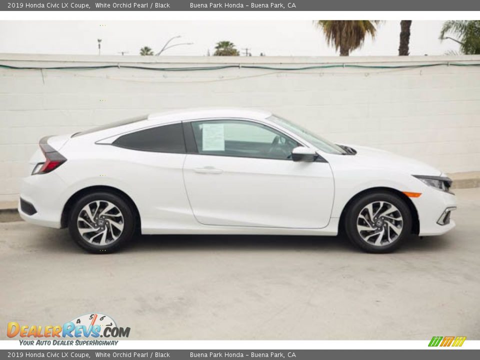 2019 Honda Civic LX Coupe White Orchid Pearl / Black Photo #12