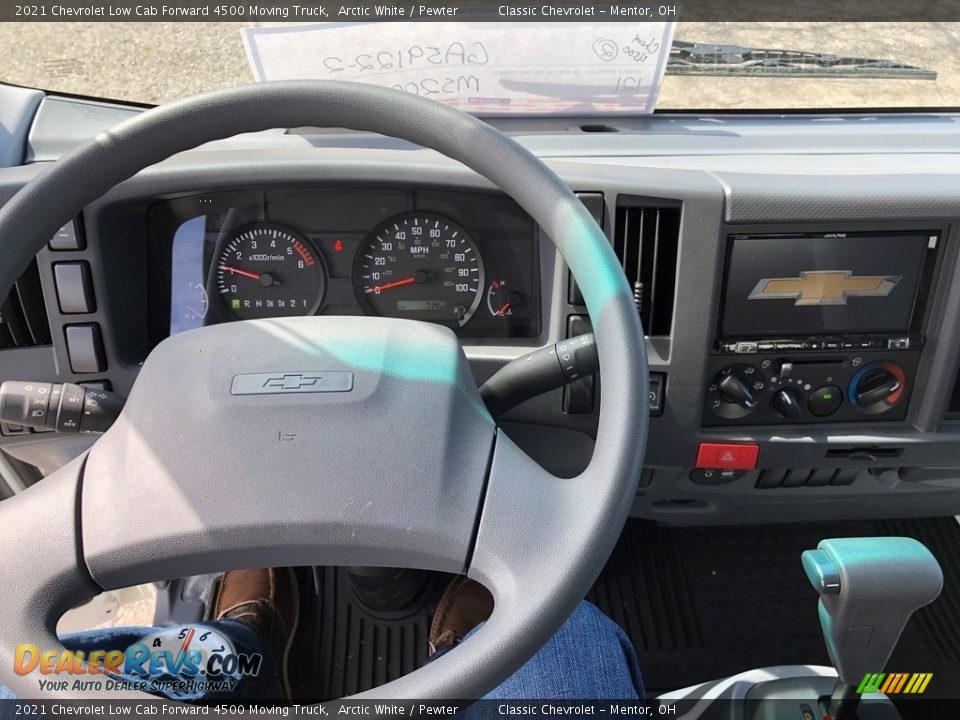 Dashboard of 2021 Chevrolet Low Cab Forward 4500 Moving Truck Photo #5