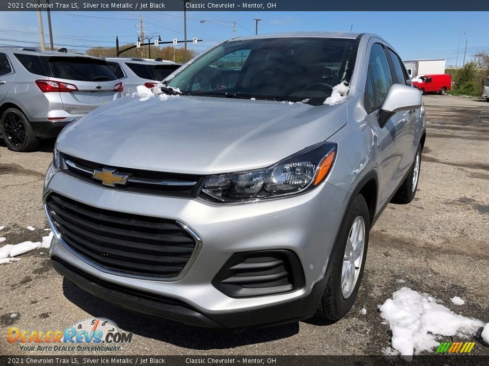 2021 Chevrolet Trax LS Silver Ice Metallic / Jet Black Photo #1