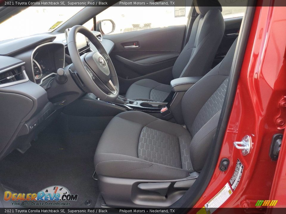 Black Interior - 2021 Toyota Corolla Hatchback SE Photo #4