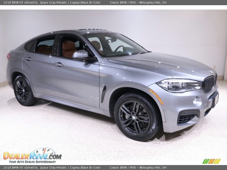 2018 BMW X6 xDrive50i Space Gray Metallic / Cognac/Black Bi-Color Photo #1