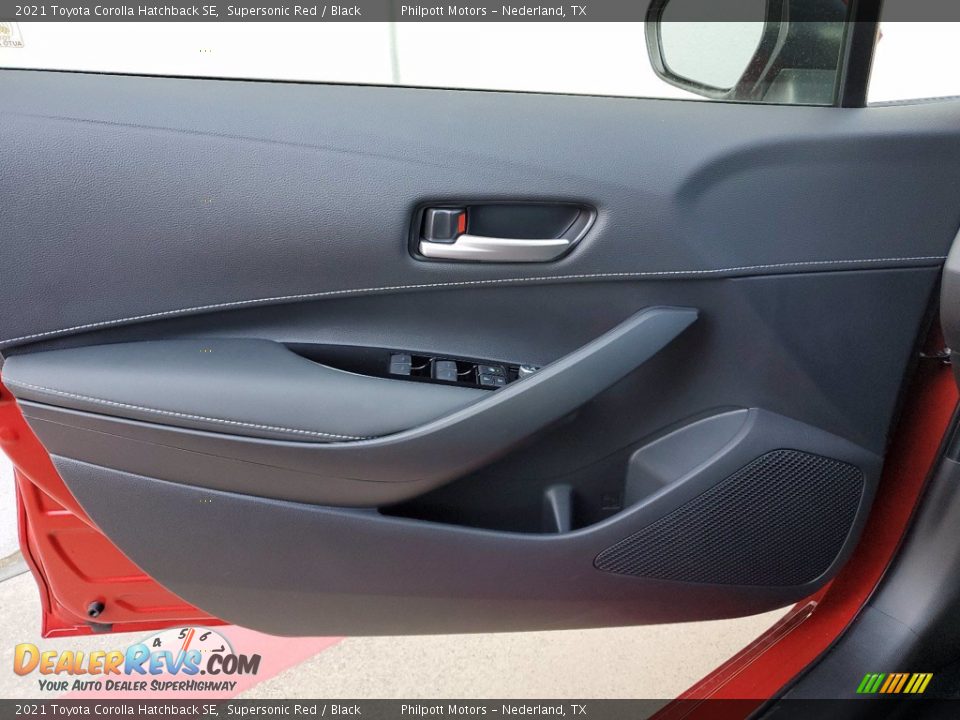 Door Panel of 2021 Toyota Corolla Hatchback SE Photo #13
