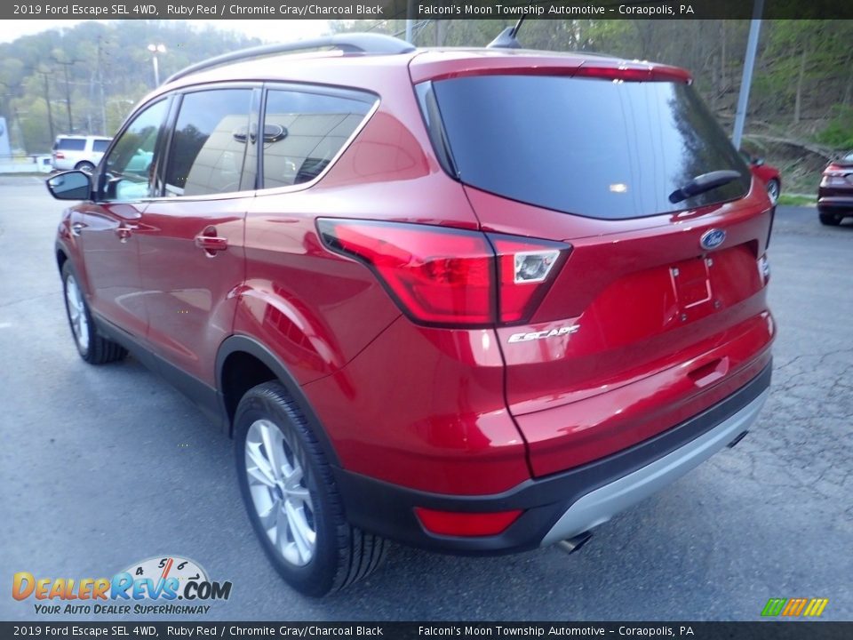 2019 Ford Escape SEL 4WD Ruby Red / Chromite Gray/Charcoal Black Photo #5