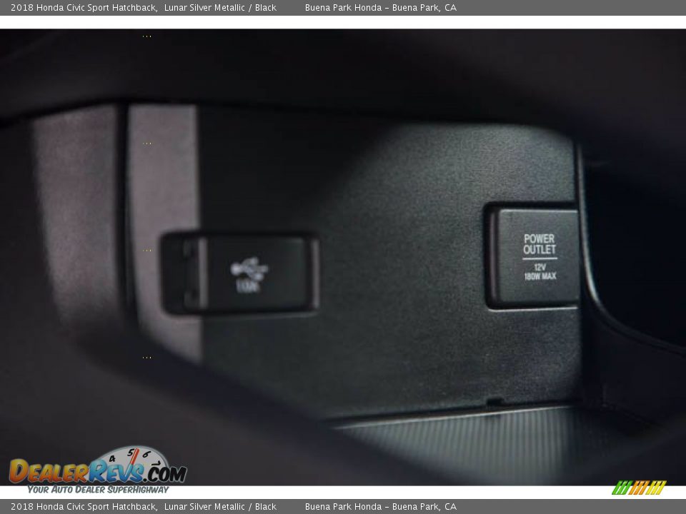 2018 Honda Civic Sport Hatchback Lunar Silver Metallic / Black Photo #16
