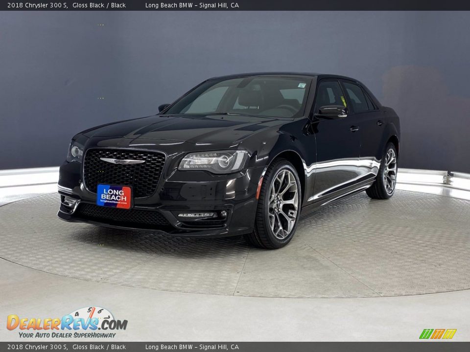 2018 Chrysler 300 S Gloss Black / Black Photo #3